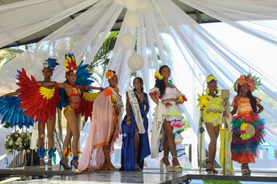 Reinado intercolegiado de Villa Rica